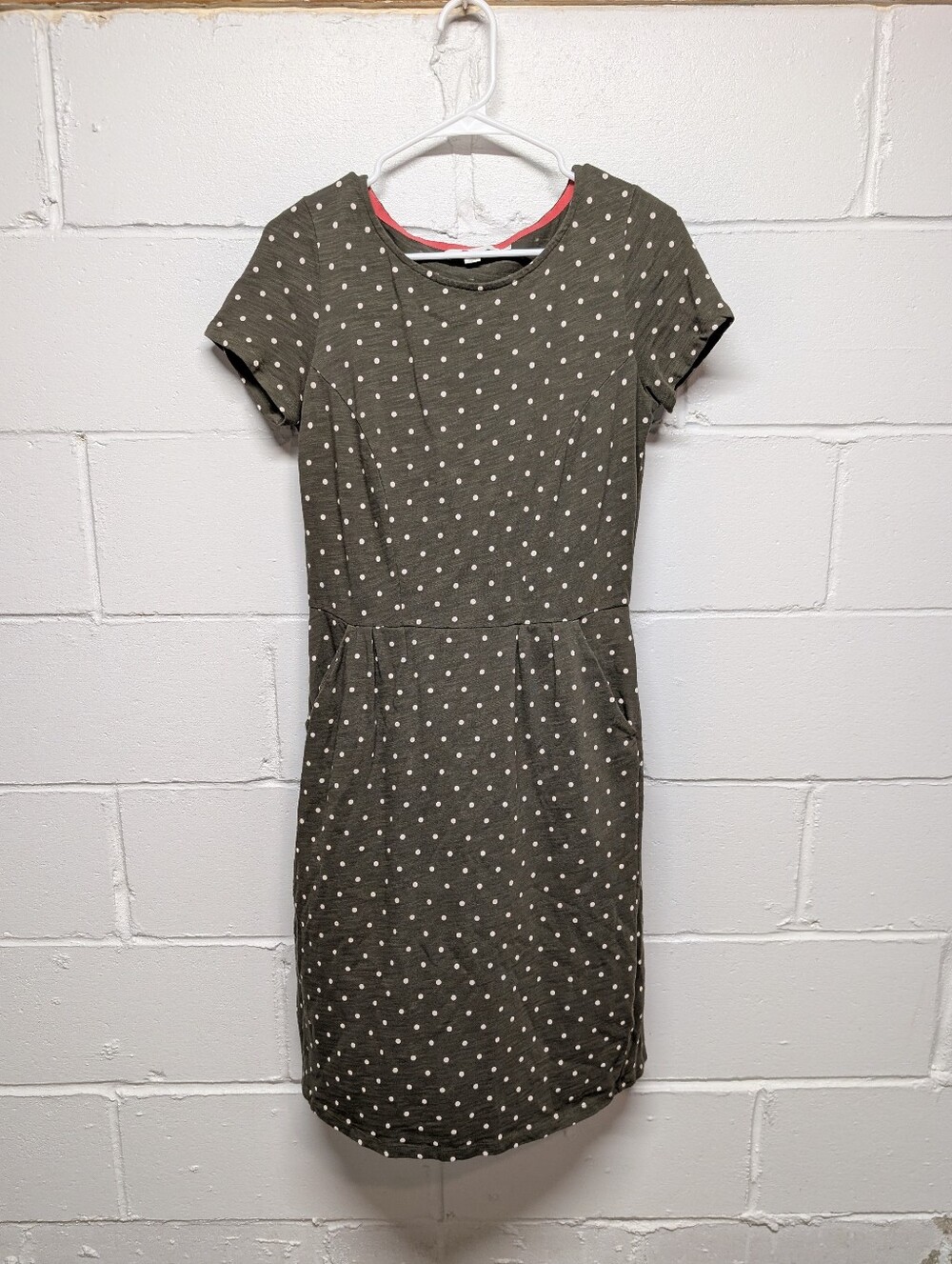 BODEN Phoebe Jersey Polka Dot Short Sleeve Shift Dress Olive Green (4R)